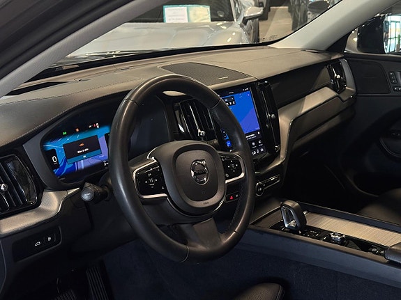 Volvo XC60 14 of 20