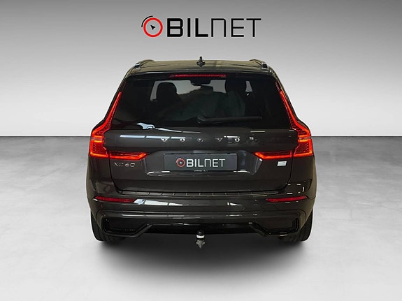 Volvo XC60 8 of 20