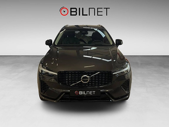 Volvo XC60 3 of 20