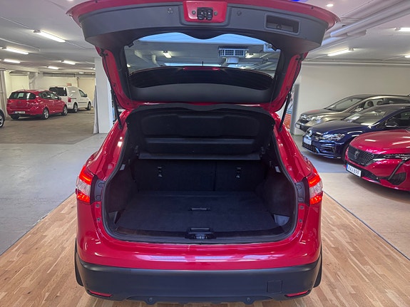 Nissan Qashqai 16 of 19