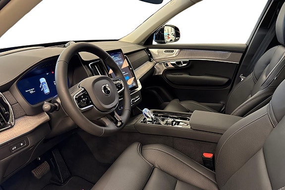 Volvo XC90 14 of 22
