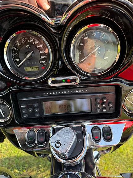 Harley-Davidson Electra Glide Ultra Limited 14 of 18
