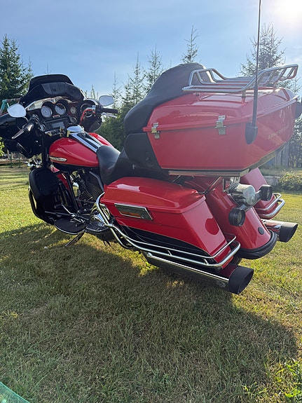 Harley-Davidson Electra Glide Ultra Limited 17 of 18