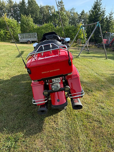 Harley-Davidson Electra Glide Ultra Limited 7 of 18