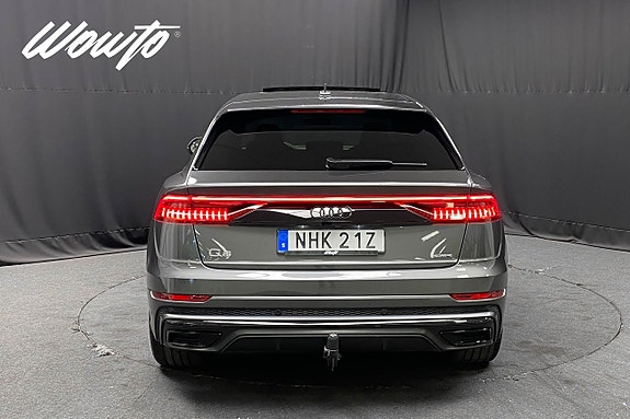 Audi Q8 6 of 26