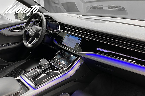 Audi Q8 16 of 26