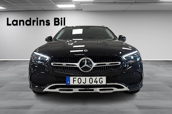 Mercedes-Benz C220 d 2 of 20