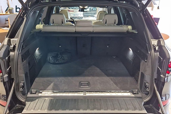 BMW X5 12 of 22