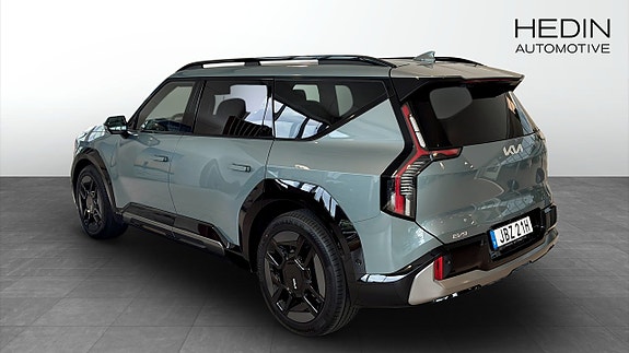Kia EV9 2 of 9