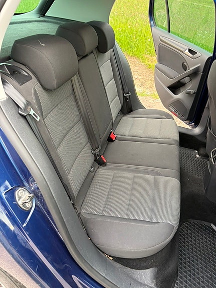 Volkswagen Golf VI 5 of 9