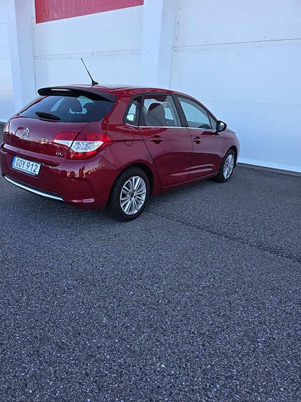 Citroen C4 8 of 9