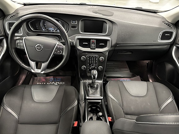Volvo V40 7 of 10