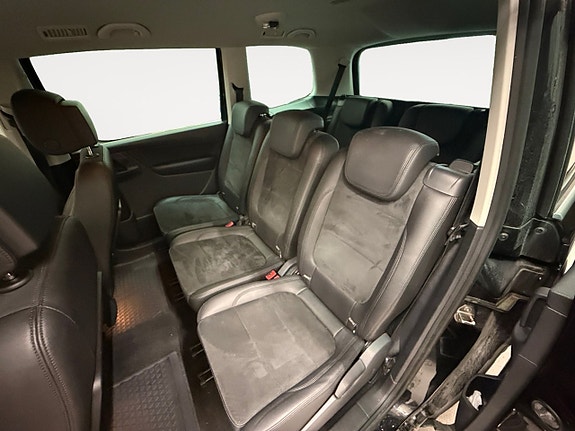 Volkswagen Sharan 13 of 18