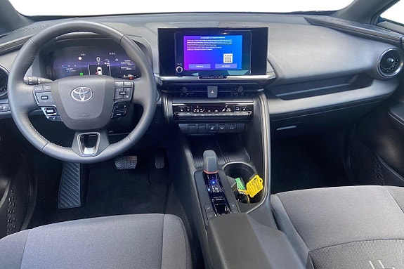 Toyota C-HR 10 of 21
