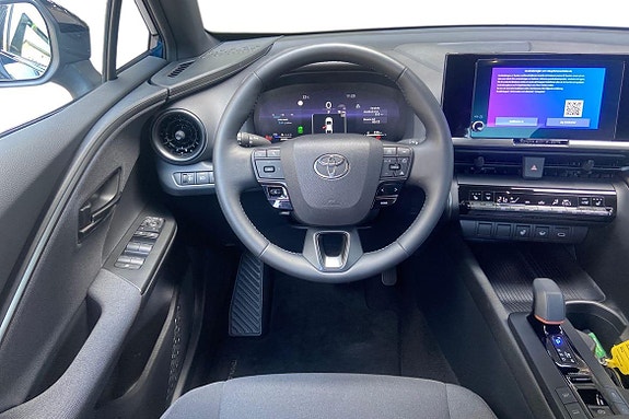 Toyota C-HR 11 of 21