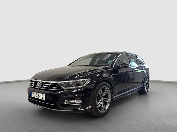 Volkswagen Passat 8 of 25