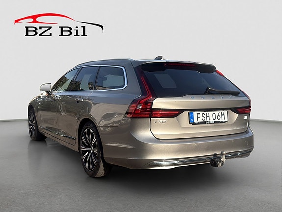 Volvo V90 5 of 17