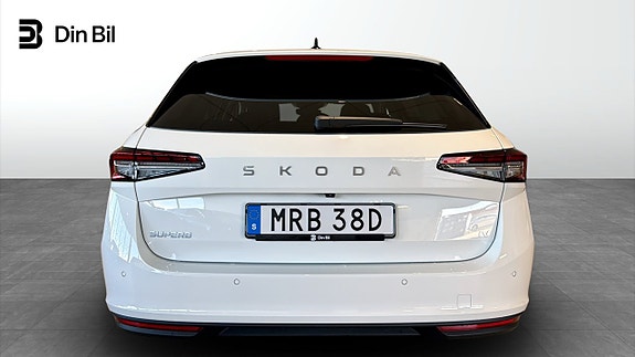 Skoda Superb 5 of 14