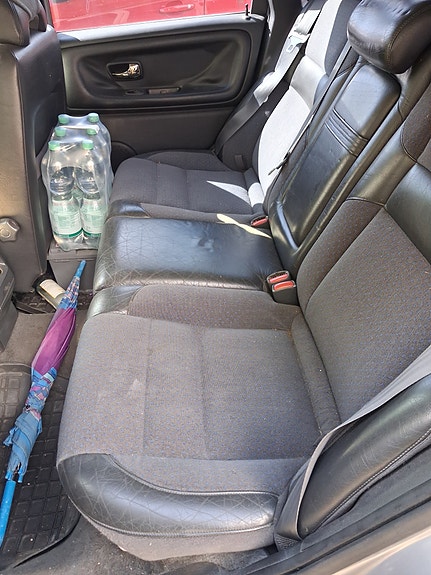 Volvo V70 6 of 7