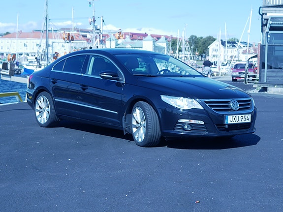 Volkswagen Passat CC 3 of 7