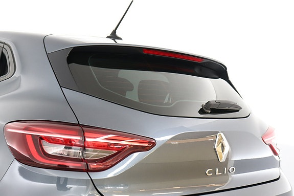 Renault Clio 18 of 20