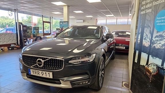 Volvo V90 Cross Country 3 of 25