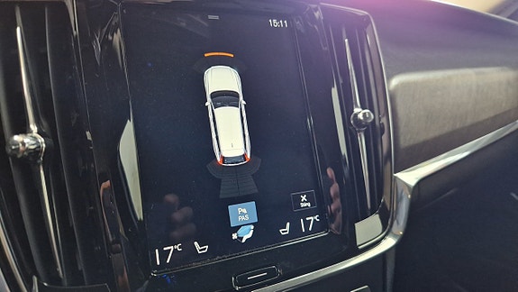 Volvo V90 Cross Country 19 of 25