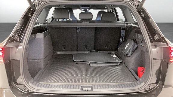 Volkswagen Tayron 12 of 12
