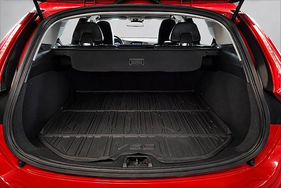 Volvo V60 7 of 16