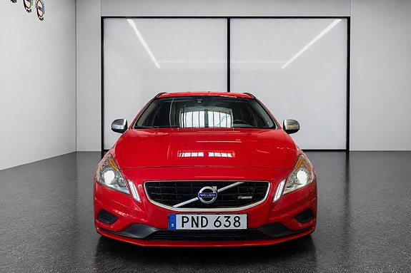 Volvo V60 5 of 16