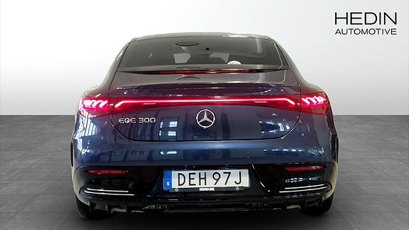 Mercedes-Benz EQE300 7 of 13