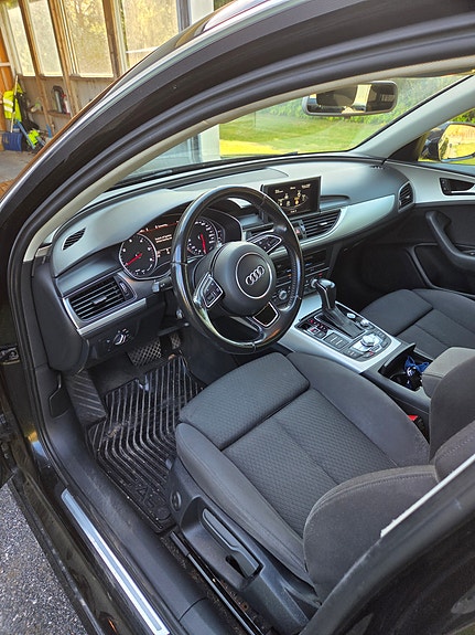 Audi A6 7 of 11