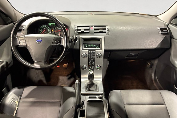 Volvo V50 11 of 17