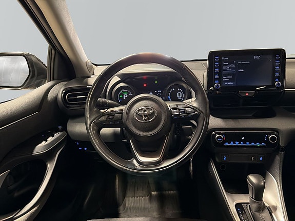 Toyota Yaris 9 of 13