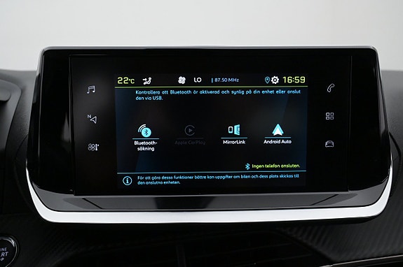 Peugeot e-208 15 of 27