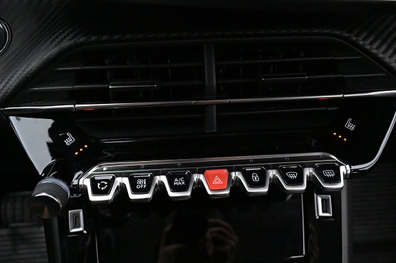 Peugeot e-208 17 of 27