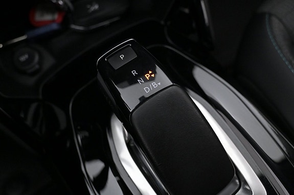 Peugeot e-208 18 of 27