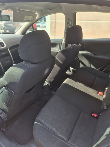 Peugeot 207 4 of 5