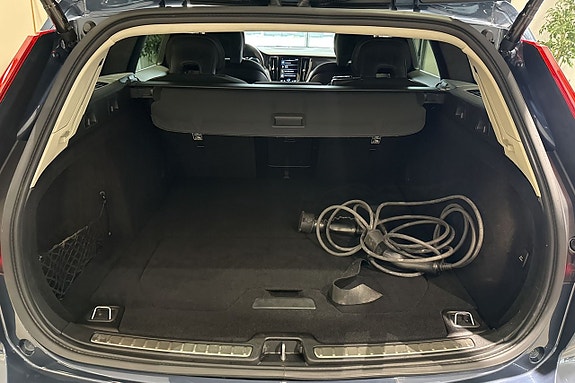 Volvo V60 28 of 29