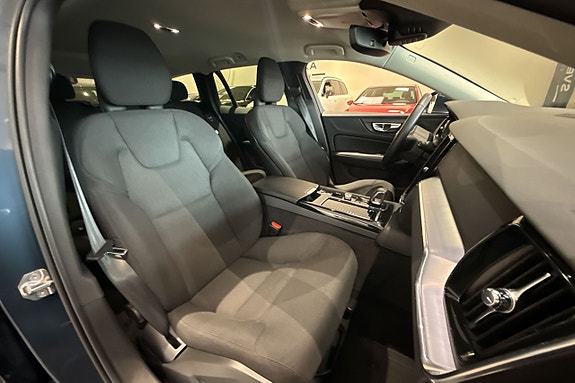 Volvo V60 9 of 29