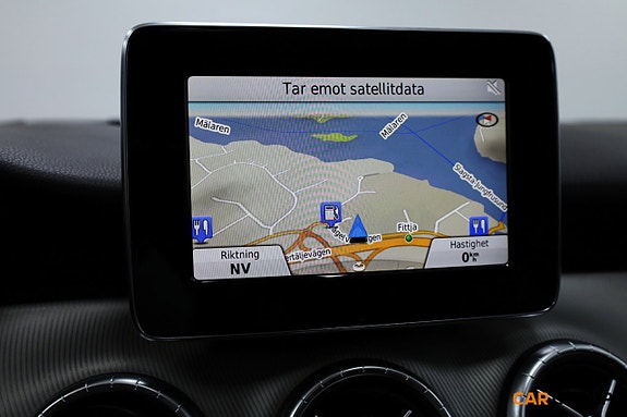 Mercedes-Benz CLA250 16 of 19