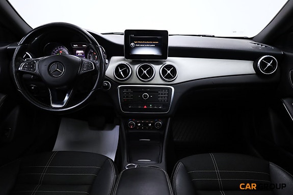 Mercedes-Benz CLA250 9 of 19