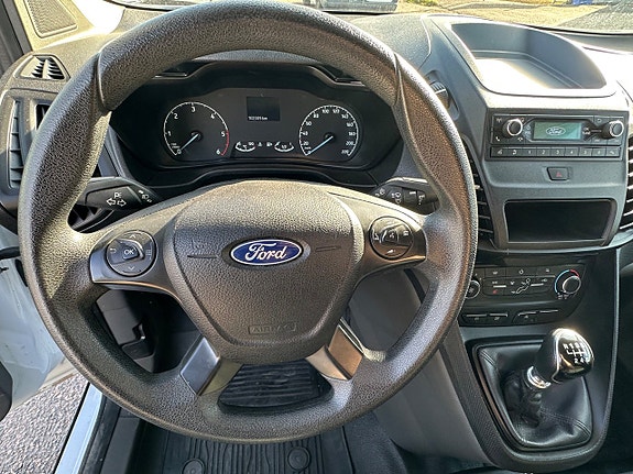 Ford Transit Connect 7 of 8