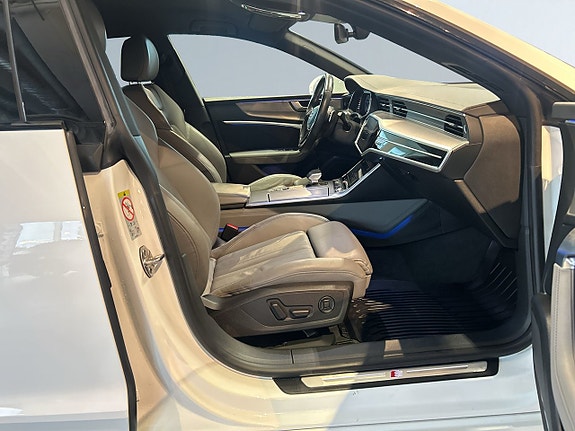 Audi A7 10 of 26
