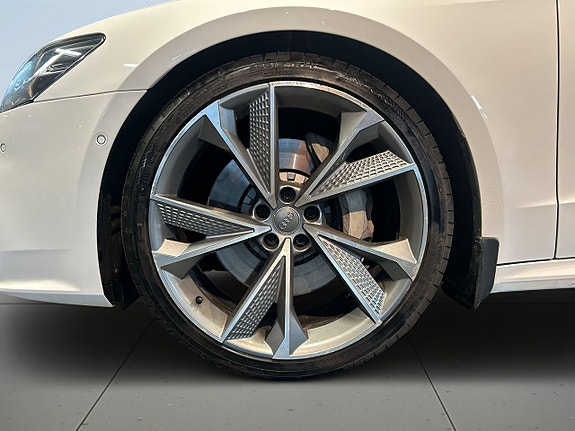 Audi A7 14 of 26