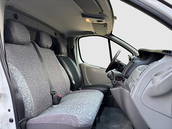 Nissan Primastar 14 of 17