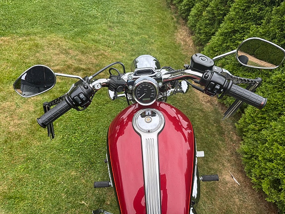 Harley-Davidson XL 1200 Sportster 5 of 13