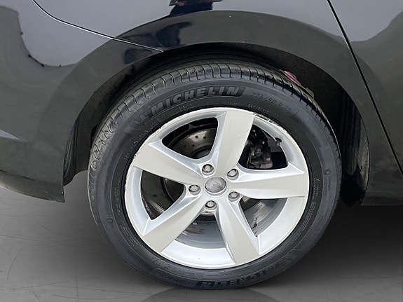Volkswagen Touran 28 of 29
