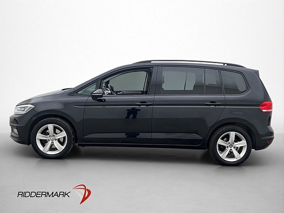Volkswagen Touran 4 of 29