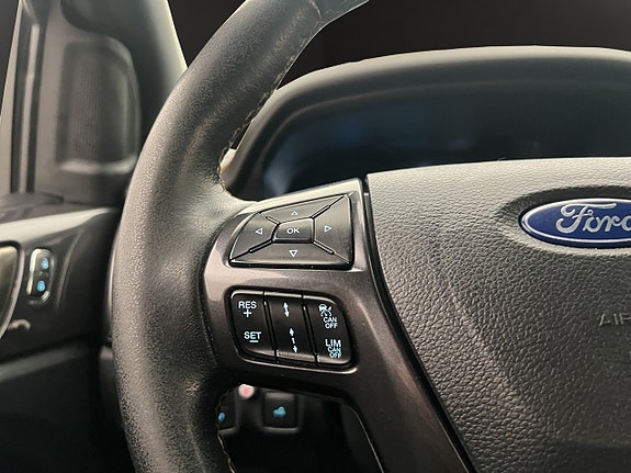 Ford Ranger 16 of 30